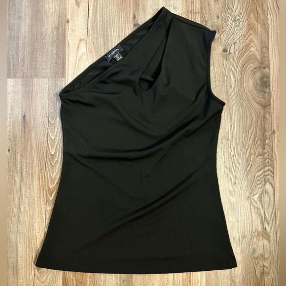 Le Chateau Knit Crepe One Shoulder Top - Picture 2 of 3
